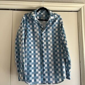 Men's Perry Ellis size medium shirt